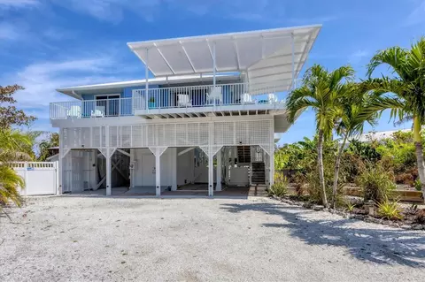 60 S Gulf Blvd, Placida, FL 33946 photo 1