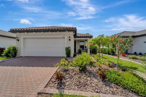 2599 Brassica Dr, North Port, FL 34289