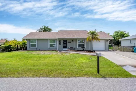 10399 Torley Ave, Englewood, FL 34224