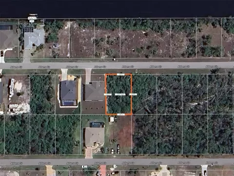 15065 Aldama Cir, Port Charlotte, FL 33981