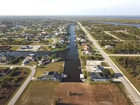 15140 Ingraham Blvd, Port Charlotte, FL 33981