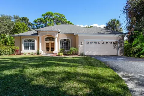 2647 Manasota Beach Rd, Englewood, FL 34223