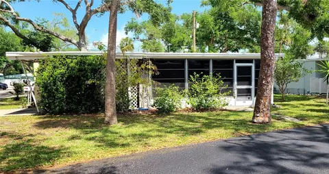 1800 Englewood Rd #32, Englewood, FL 34223