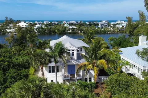 201 Kettle Harbor Dr, Placida, FL 33946