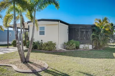 7515 Ratan Cir, Port Charlotte, FL 33981
