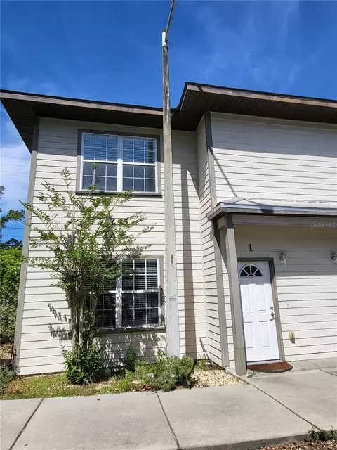 235 SE 16th Ave #1, Gainesville, FL 32601