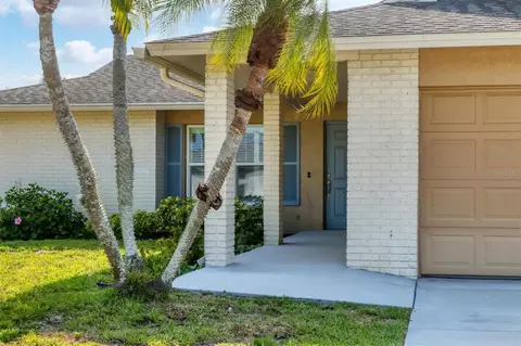 1805 73rd St W, Bradenton, FL 34209
