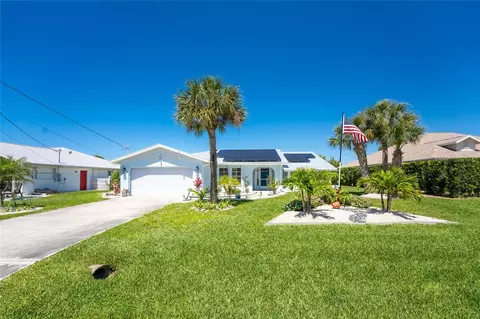 33 Bunker Cir, Rotonda West, FL 33947