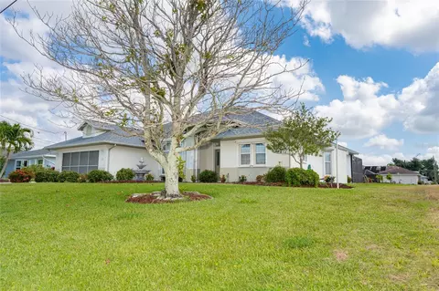 159 Bunker Rd, Rotonda West, FL 33947
