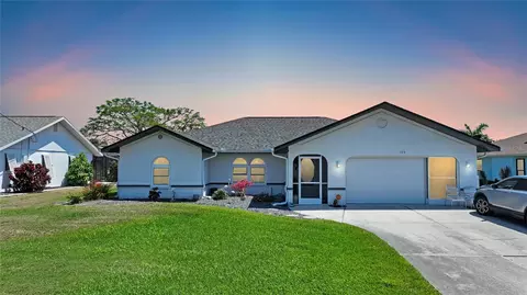 105 Bunker Rd, Rotonda West, FL 33947