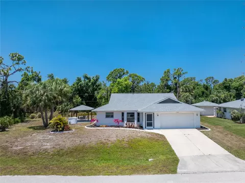 1350 Washington Dr, Englewood, FL 34224