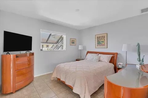 Bedroom - 245 Spaniards Rd, Placida, FL 33946 photo 6 of 8