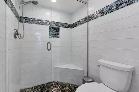 Bath - 245 Spaniards Rd, Placida, FL 33946 photo 3 of 4