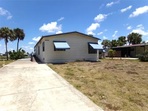 6389 Falcon Dr, Englewood, FL 34224