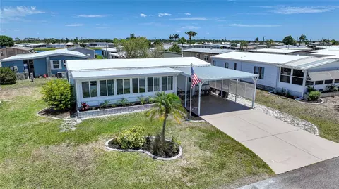 213 Schooner St, North Port, FL 34287