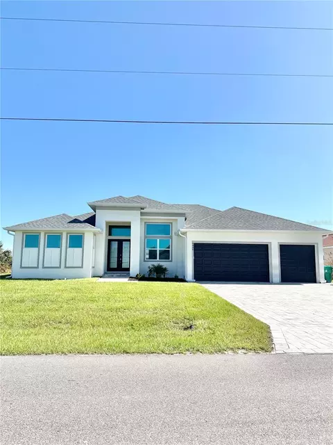 9436 Miami Cir, Port Charlotte, FL 33981