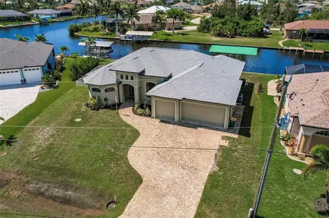 15220 Acorn Cir, Port Charlotte, FL 33981