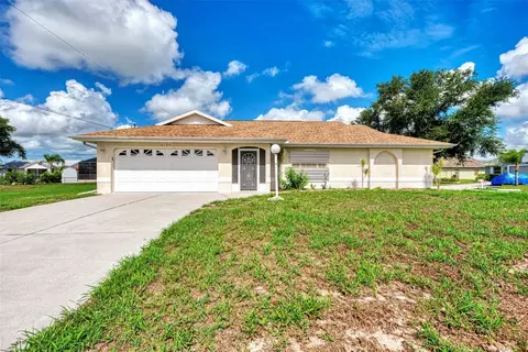 6127 Van Dine St, Englewood, FL 34224