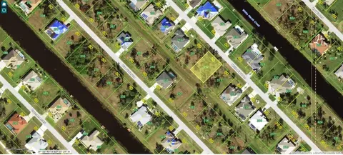 277 White Marsh Ln, Rotonda West, FL 33947