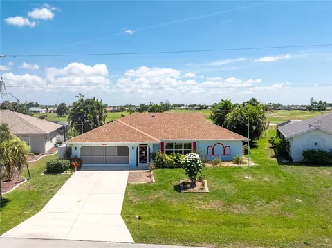 34 Bunker Pl, Rotonda West, FL 33947