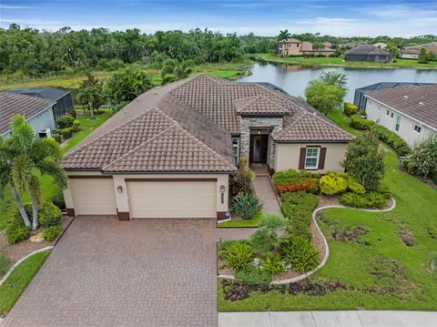 13237 Campanile Ct, Venice, FL 34293