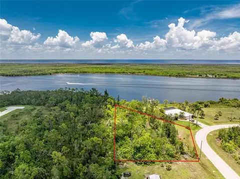 16112 La Barge Cir, Port Charlotte, FL 33981