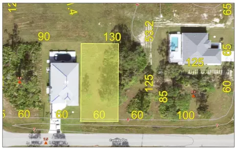 110 Cutlass Dr, Rotonda West, FL 33947