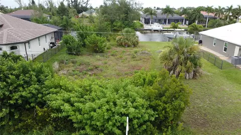 8356 Tecumseh Cir, Port Charlotte, FL 33981