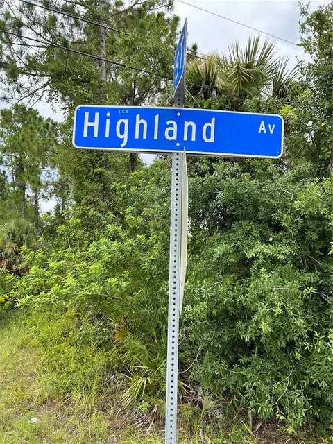 415 Highland Ave, Lehigh Acres, FL 33972