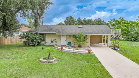 1621 Hinton St, Port Charlotte, FL 33952