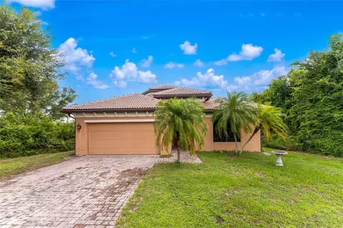 282 Albatross Rd, Rotonda West, FL 33947