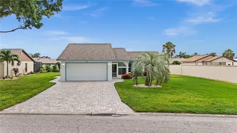 120 Park Forest Blvd, Englewood, FL 34223