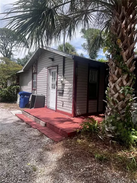430 Harvard St, Englewood, FL 34223