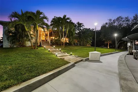 Exterior - 200 Capstan Dr, Placida, FL 33946 photo 6 of 27