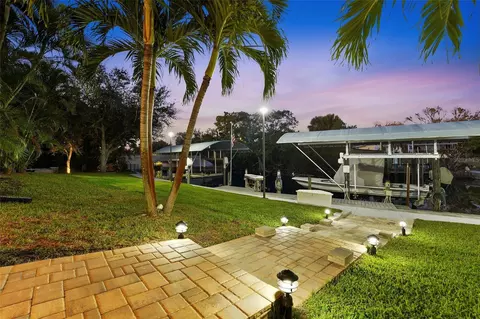 Exterior - 200 Capstan Dr, Placida, FL 33946 photo 2 of 27