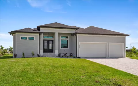 15332 Acorn Cir, Port Charlotte, FL 33981