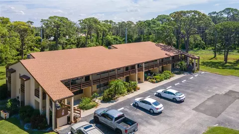 8 Quails Run Blvd #10, Englewood, FL 34223