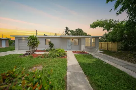 3364 Maple Ter, Port Charlotte, FL 33952