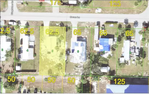 2445 Heron Dr, Englewood, FL 34224