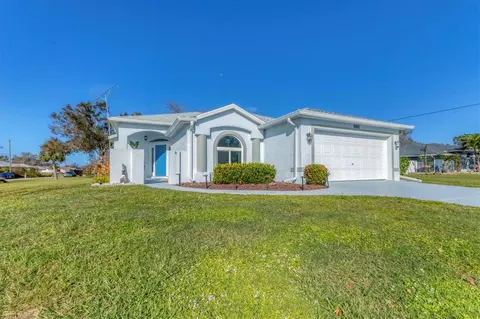 7507 Lighthouse St, Englewood, FL 34224