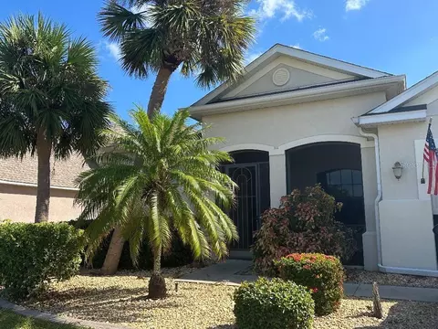 2704 Suncoast Lakes Blvd, Punta Gorda, FL 33980
