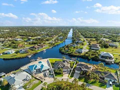 9450 Snapper Cir, Port Charlotte, FL 33981