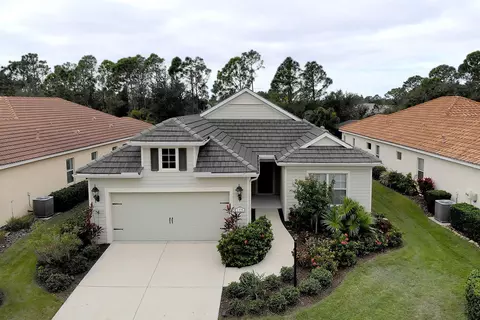 1375 Still River Dr, Venice, FL 34293