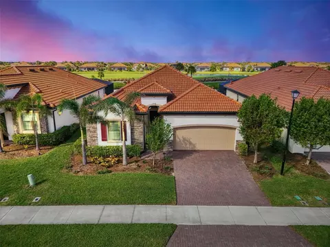 25122 Spartina Dr, Venice, FL 34293