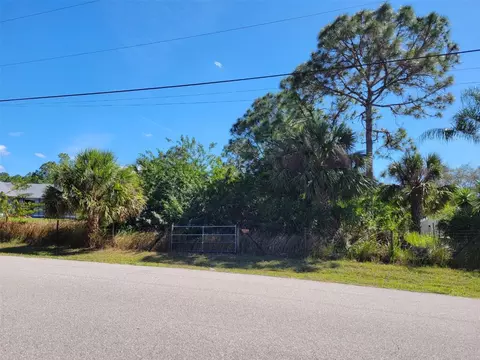 3065 Wenona Dr, North Port, FL 34288
