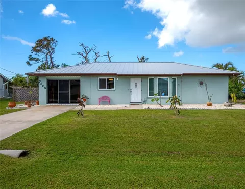 7209 Mamouth St, Englewood, FL 34224