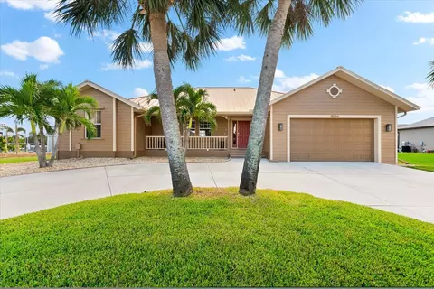 15204 Brainbridge Cir, Port Charlotte, FL 33981