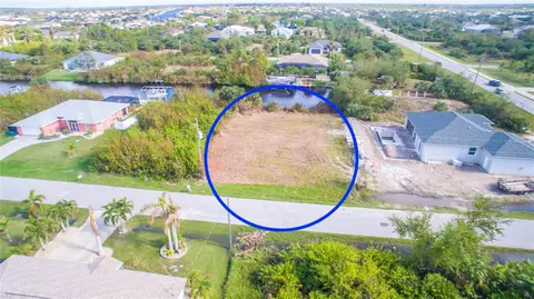 9310 Melody Cir, Port Charlotte, FL 33981