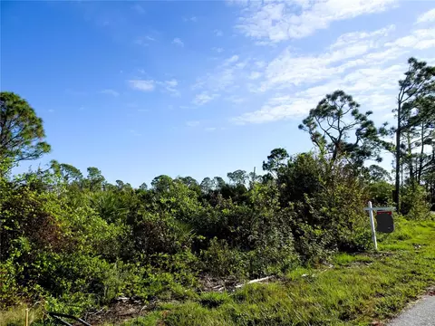 12242 Wagner Ln, Port Charlotte, FL 33981