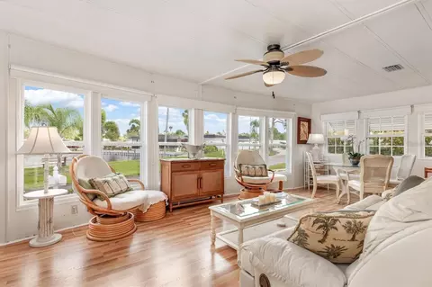 3 S Botany Bay Cir #3, Englewood, FL 34223